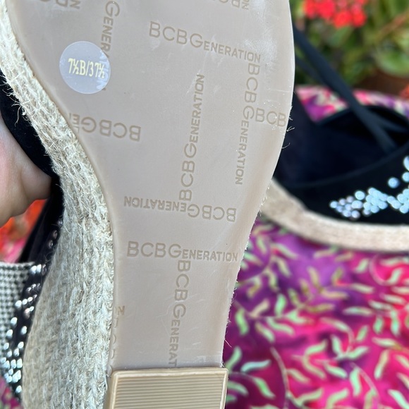 New BCBG Embellished Black Wedge Espadrille Sandals - Picture 13 of 17